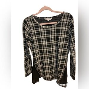 Cleo ladies top in size M